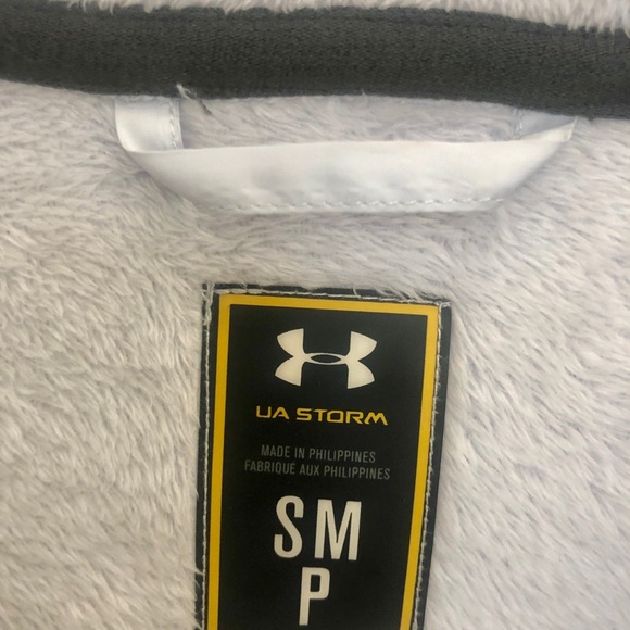 Under Armour jacket - Picture 2 of 3